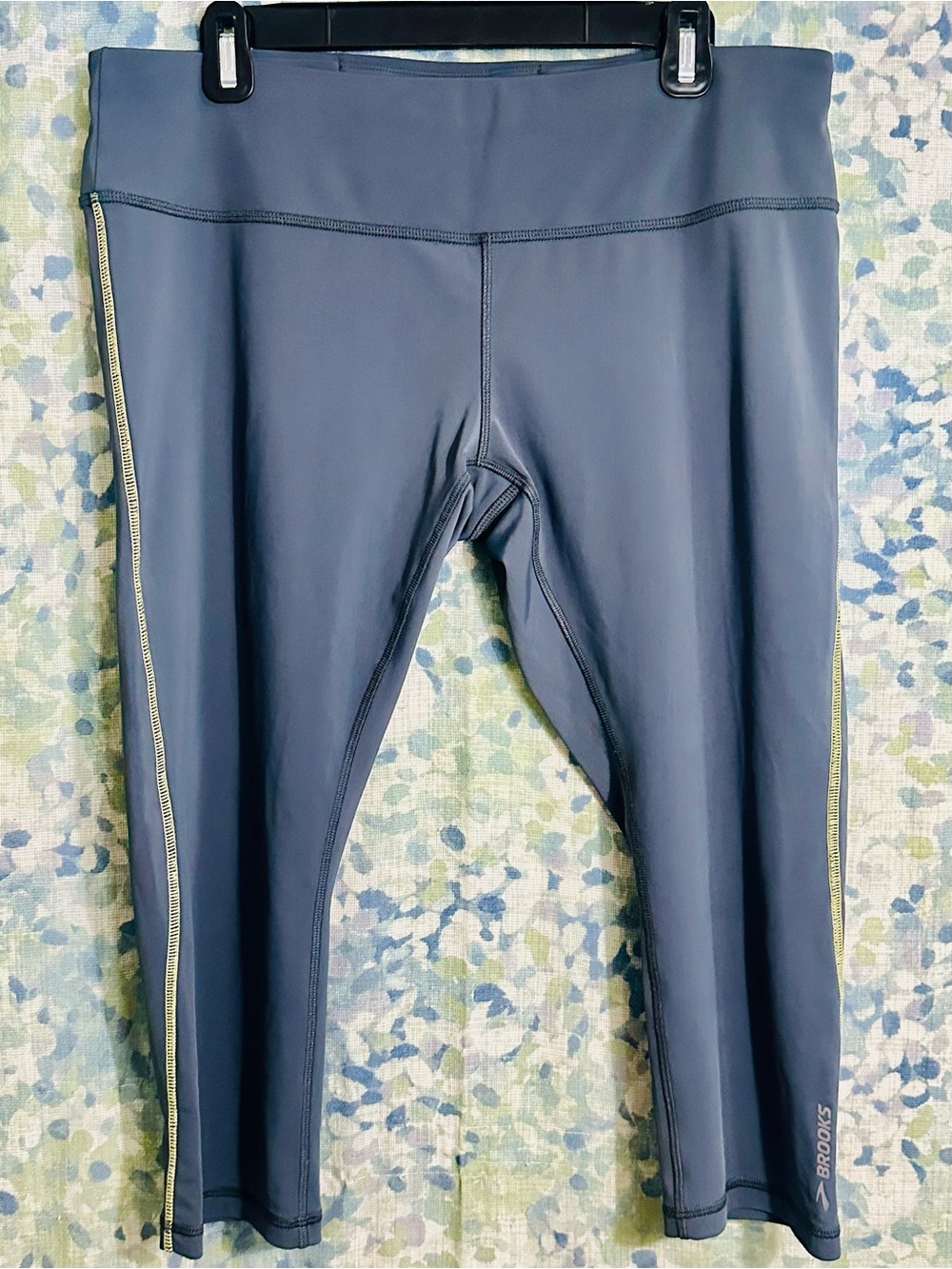 Brooks Blue Cropped Running Leggings XL Athletic Workout Pants